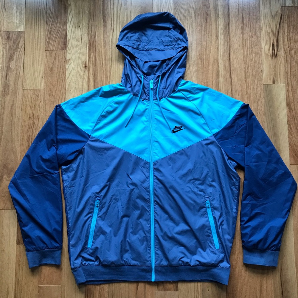 nike windbreaker